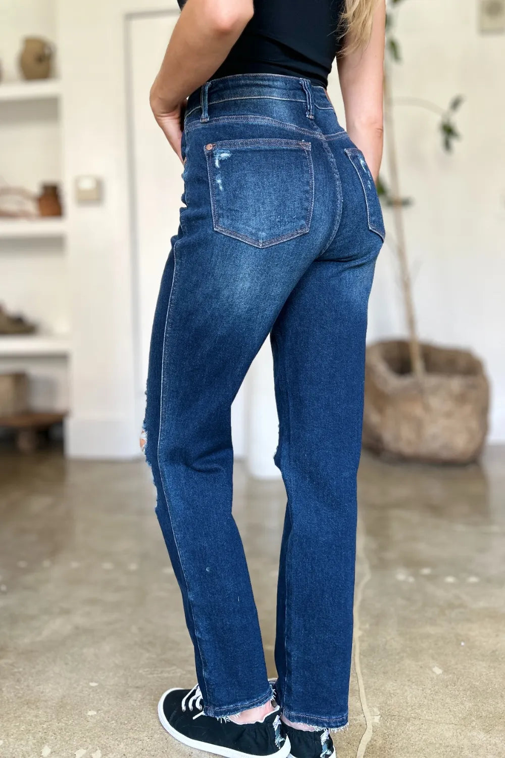 JUDY BLUE HIGH WAIST RIGID MAGIC HEAVY DESTROY STRAIGHT JEANS
