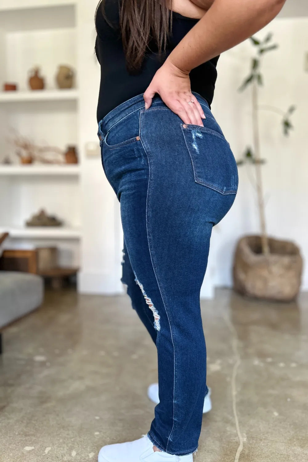 JUDY BLUE HIGH WAIST RIGID MAGIC HEAVY DESTROY STRAIGHT JEANS